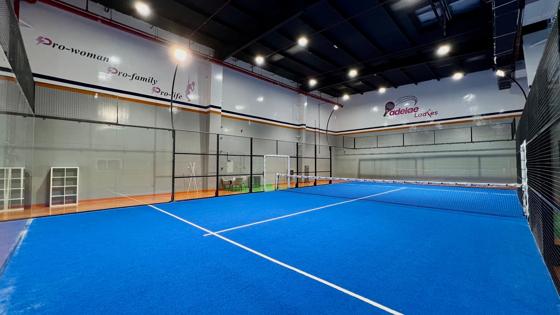 Padelae 2.0 | Indoor Padel Courts